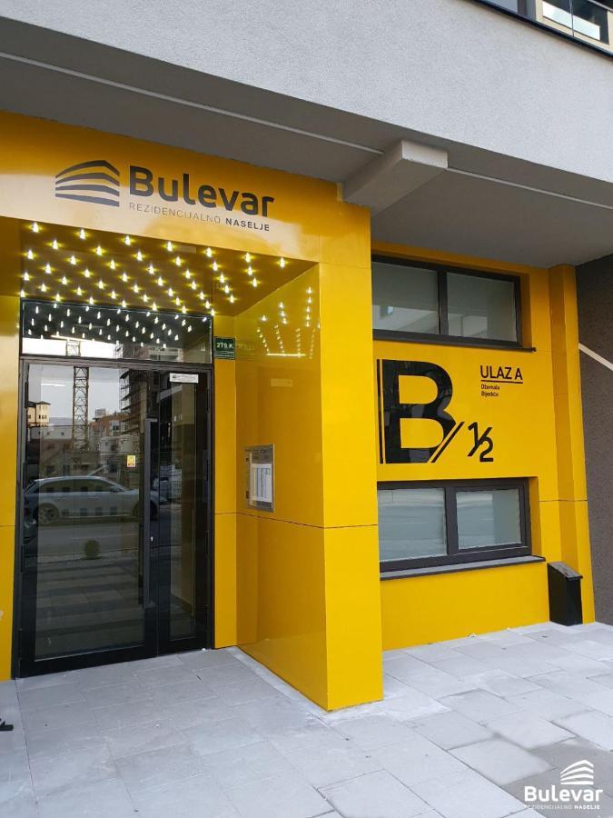 Delux Apartmani Bulevar SJJ Exteriör bild