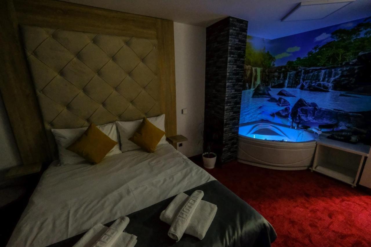 Delux Apartmani Bulevar SJJ Exteriör bild